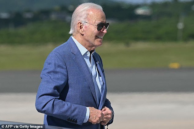 Biden deixa o idílico retiro na praia de St. Croix e enfrenta a dura realidade de seus últimos dias no cargo