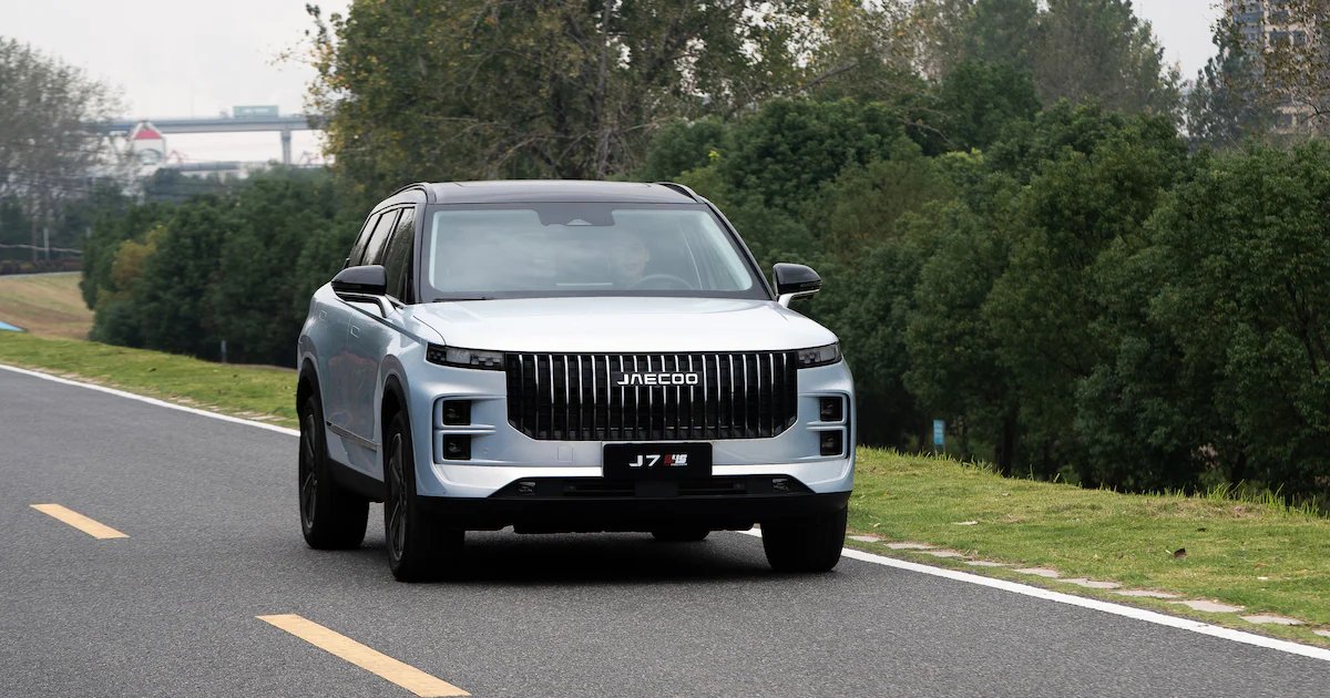 “E se um bombardeiro elétrico tivesse que ir para a oficina?”: Leitores da Chinese Automobile