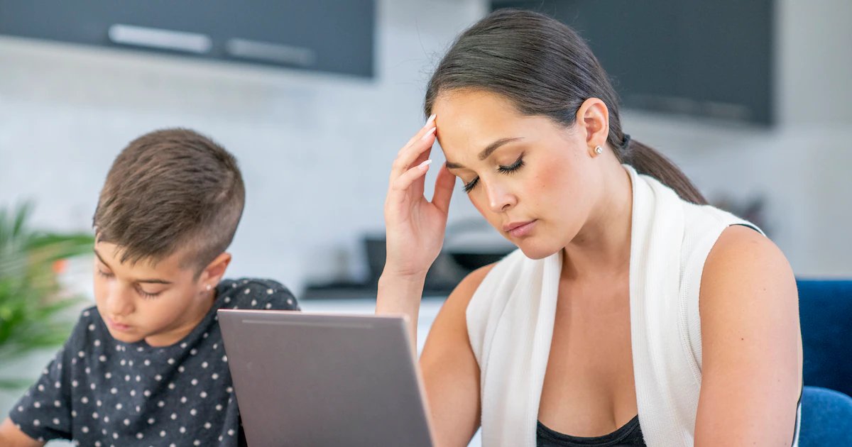 Mãe solteira com três empregos a tempo inteiro: depois de adoecer, deve pagar 73.285 euros à antiga entidade patronal