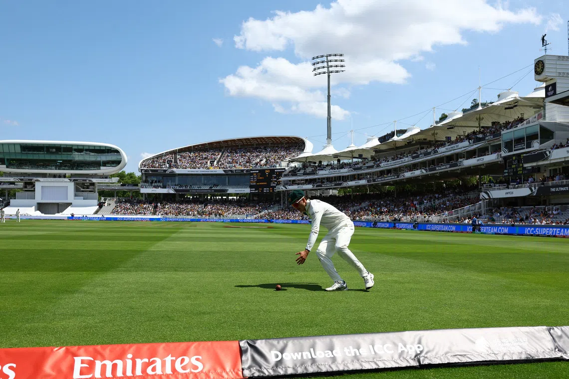 Konstas deixa o inédito Weatherald incluído no time australiano do Ashes.