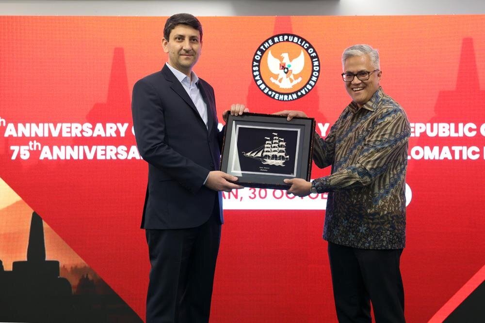 O apoio da Indonésia durante a guerra de 12 dias reflecte uma profunda amizade, disse um ministro iraniano.