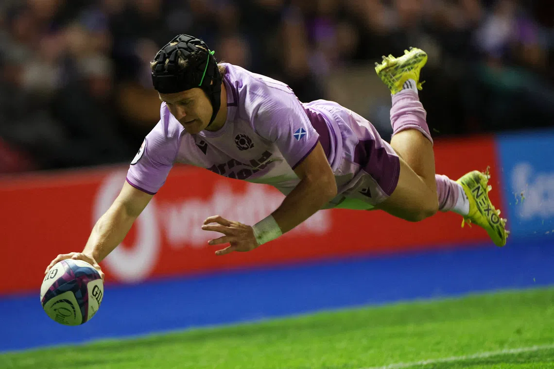 Hat-trick de Graham na vitória da Escócia sobre os EUA