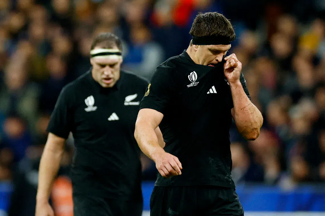 Irmãos Barrett em dúvida para o teste dos All Blacks na Escócia