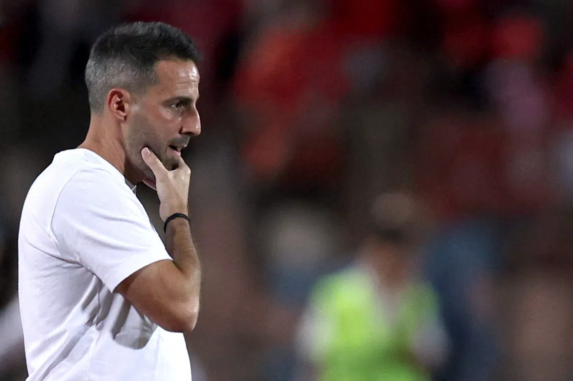 O técnico egípcio Zamalek demitiu o técnico Ferreira do cargo depois de ficar sem vitórias por 4 partidas consecutivas.