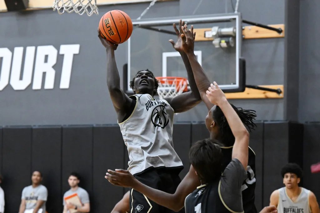 Os CU Buffs abrem a temporada contra o Montana State.