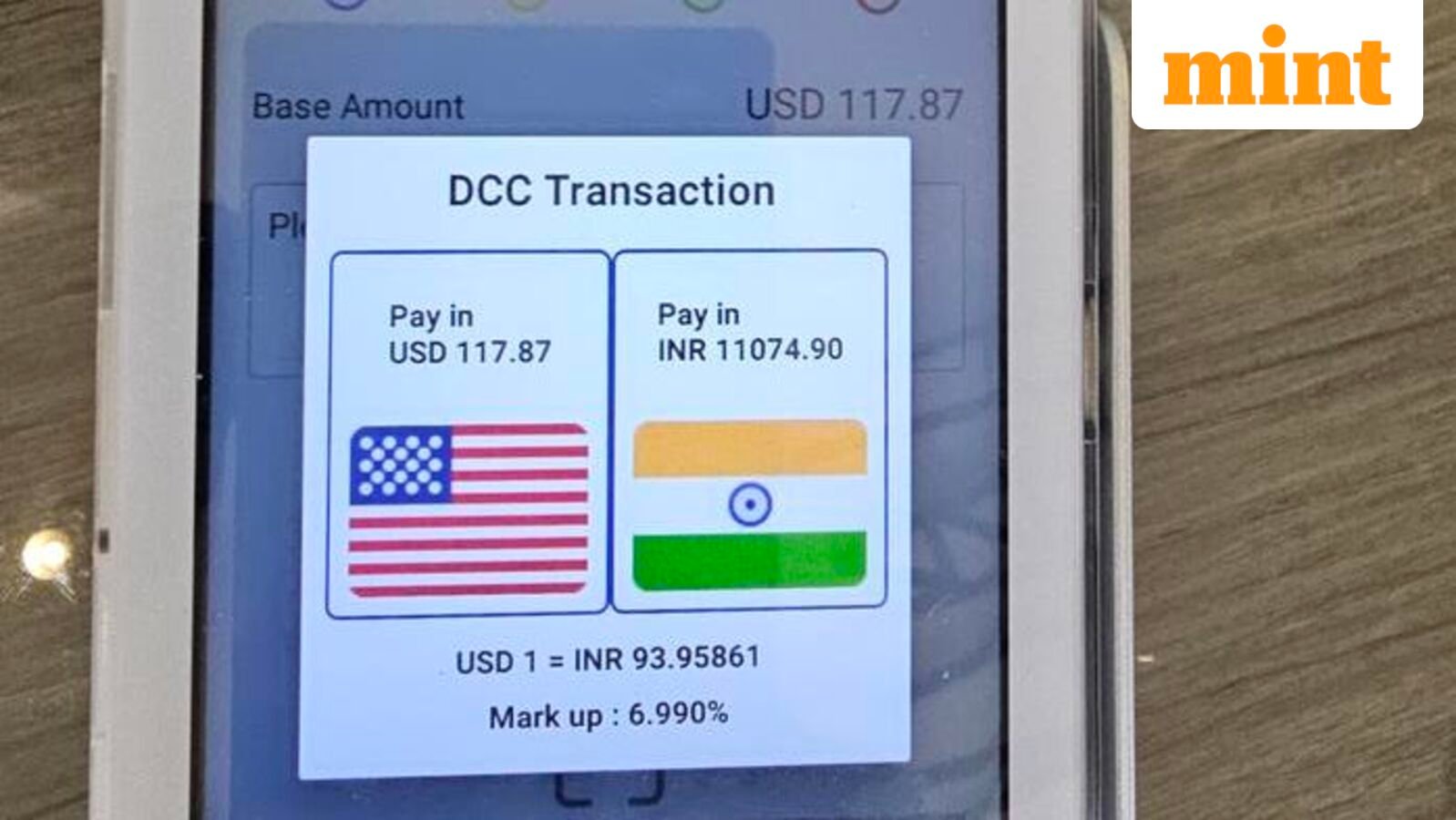 Por que você deve recusar pagamentos em rúpias com cartão ao fazer compras no exterior