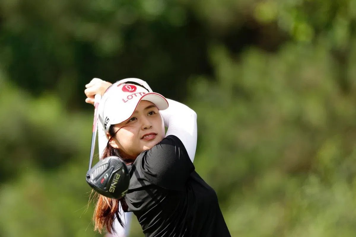 Quem é o caddie de Hye-Jin Choi? Carreira, estilo de vida e muito mais.