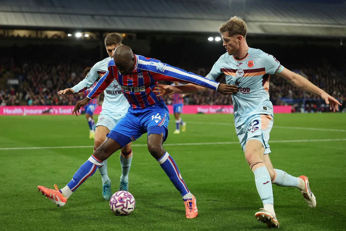 O Crystal Palace venceu o Brentford por 2-0.
