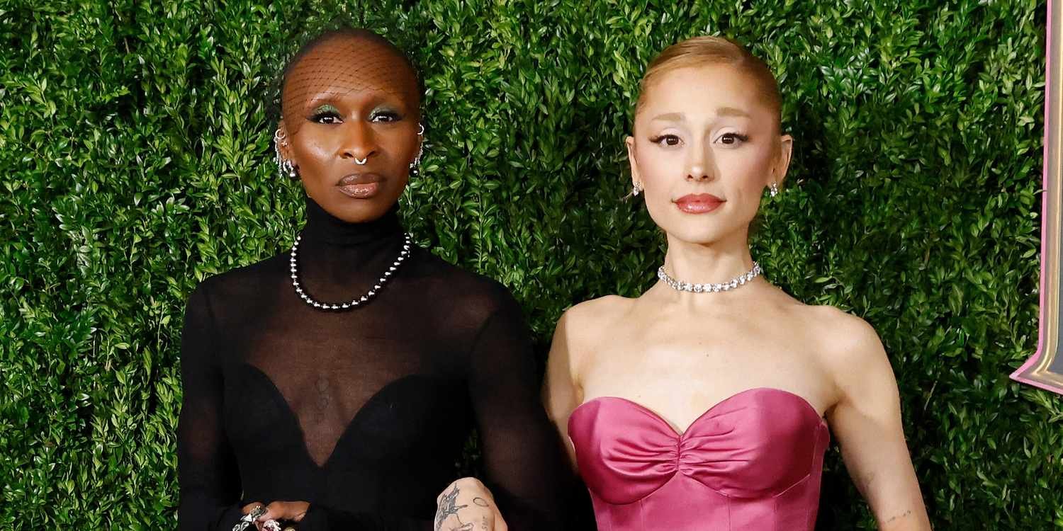 Ariana Grande e Cynthia Erivo exibem novas tatuagens ‘perversas’ combinando