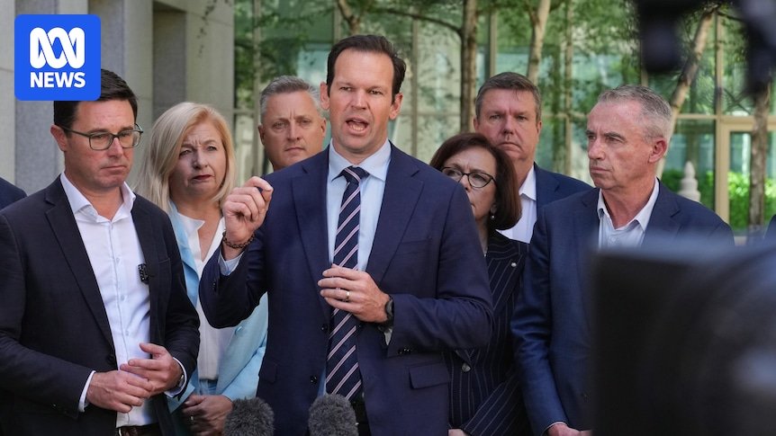 As pessoas abandonaram oficialmente a sua promessa de atingir emissões líquidas zero até 2050.