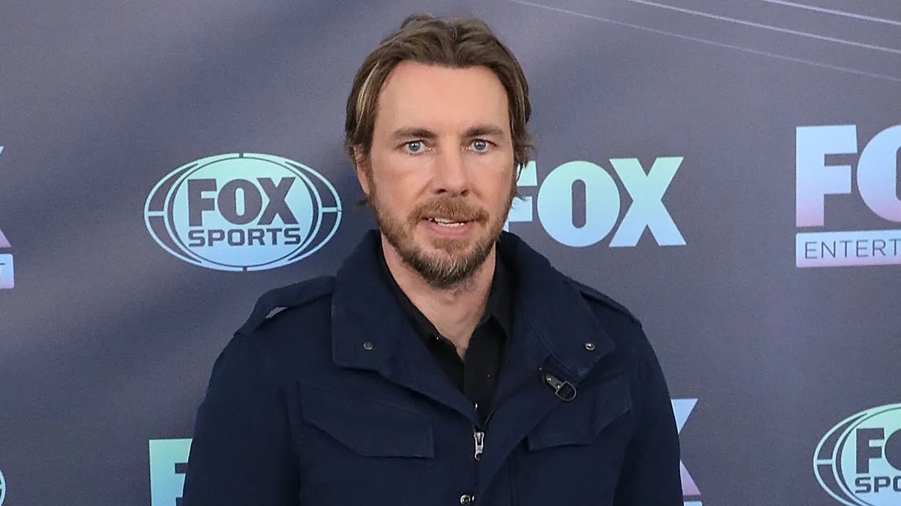 Dax Shepard defende deixar as meninas serem desrespeitosas