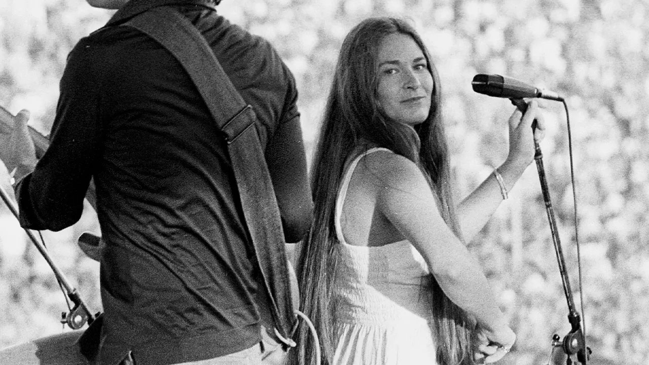Donna Jean Godchaux-MacKay, vocalista do Grateful Dead, morre de câncer aos 78 anos