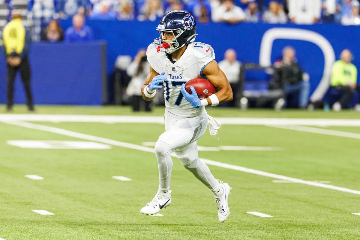 Quem são os pais de Chimere Dike? Tudo sobre papai Uche Dike e mamãe Mary Dike da NFL WR