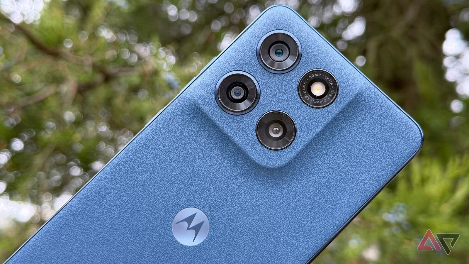 O Moto G Stylus 2025 agora custa US$ 200 e é o único telefone no seu bolso