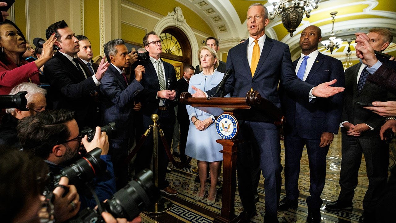 Republicanos do Senado consideram reverter extensão de financiamento do governo