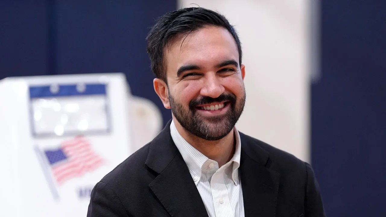 LEE CARTER: Por que um socialista se tornou prefeito de Nova York e o que isso significa para ambos os partidos políticos?