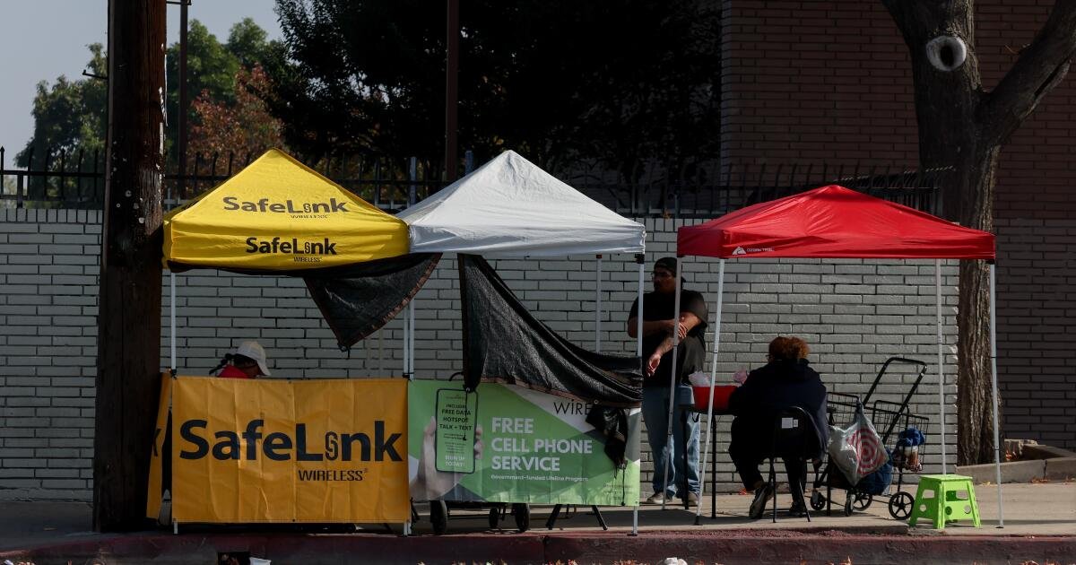 Condado de Los Angeles proibirá ‘solicitação predatória’ vinculada a alegações de agressão sexual