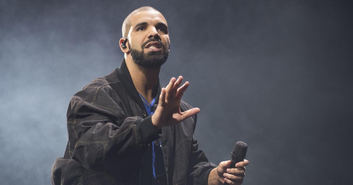 Rapper RBX processa Spotify, acusando Drake de lucrar com streams de música fraudulentos